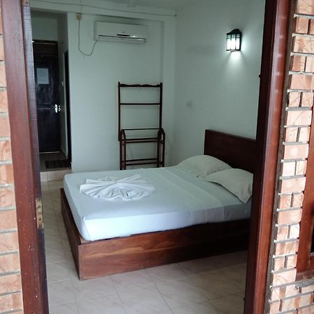 Wave Beach Resort Unawatuna Værelse billede