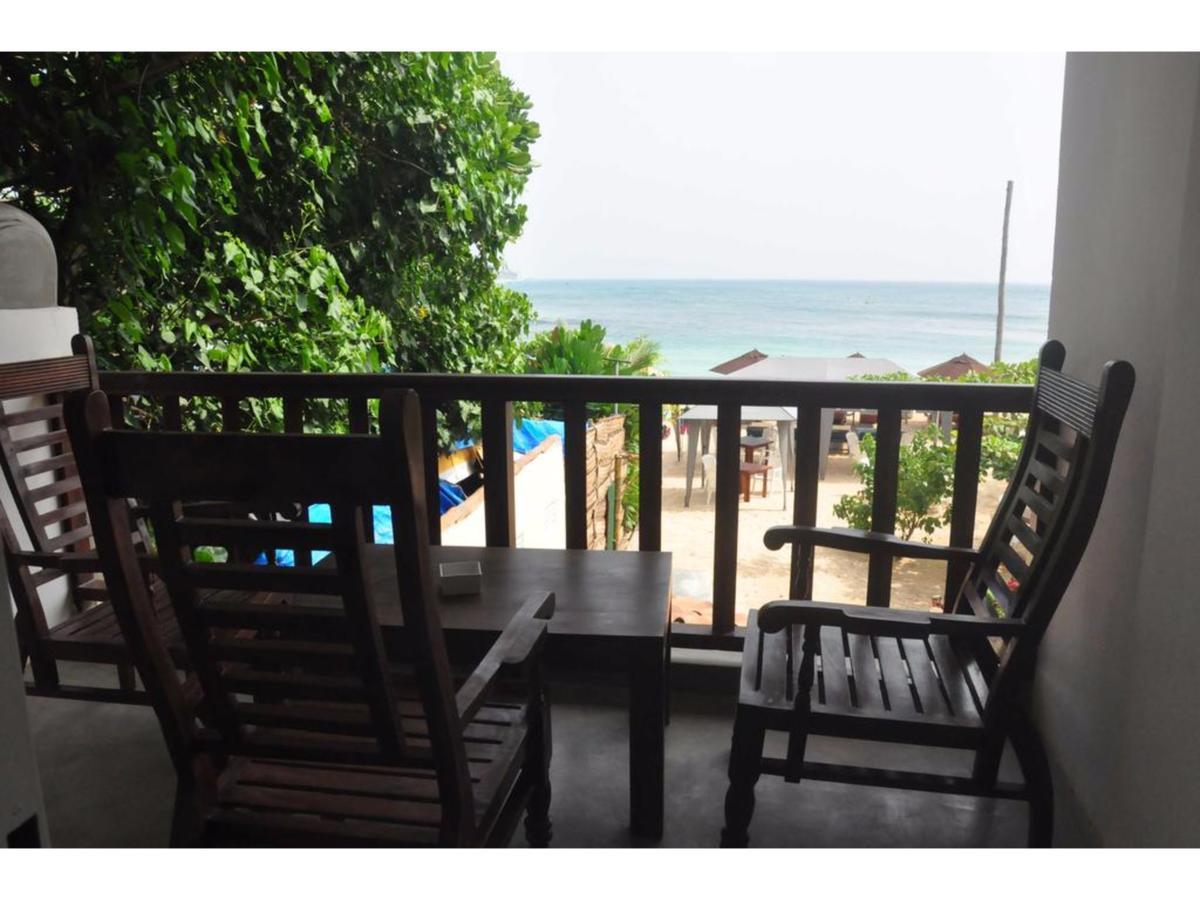 Wave Beach Resort Unawatuna Eksteriør billede